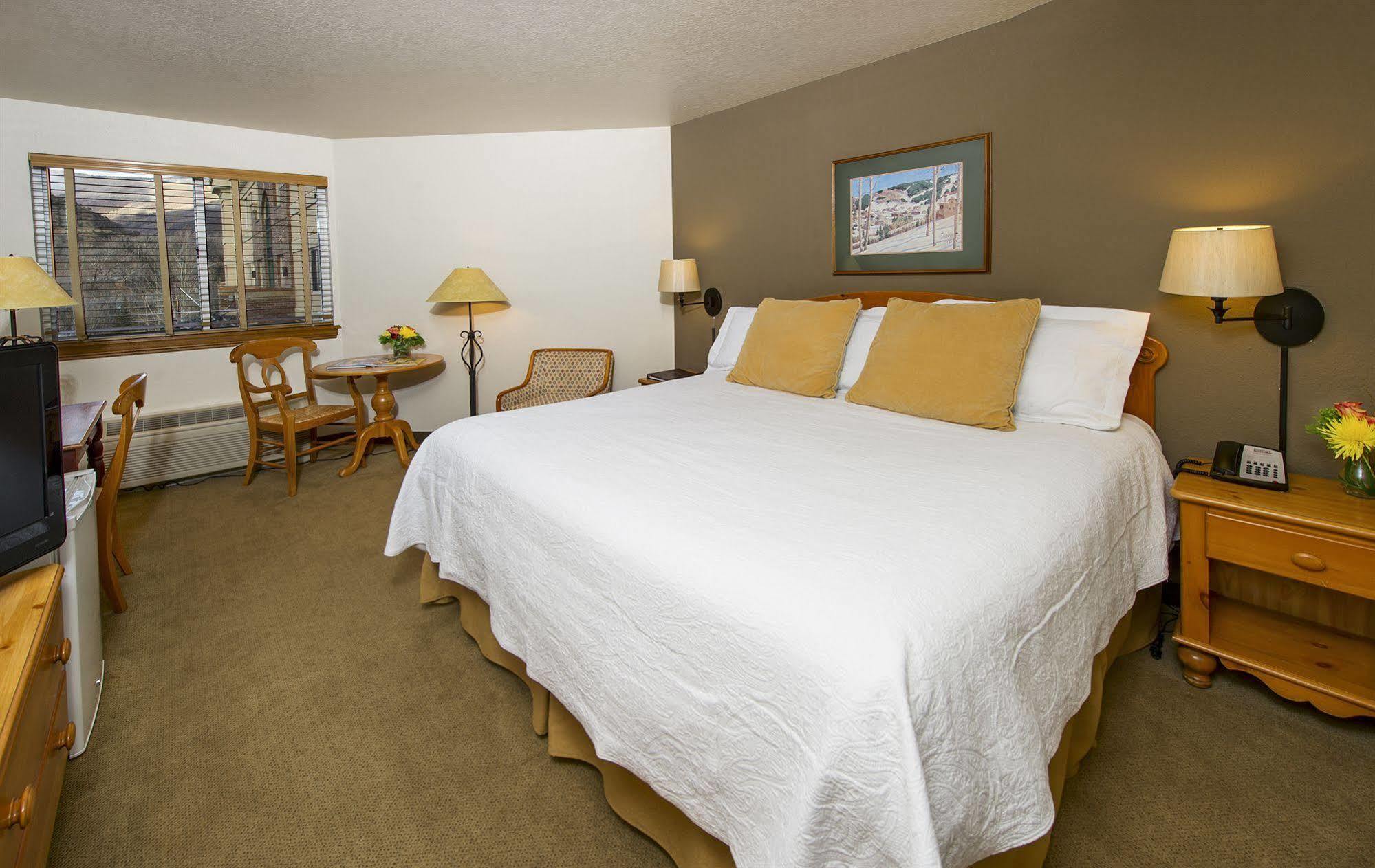 The Inn At Riverwalk Edwards Exteriér fotografie