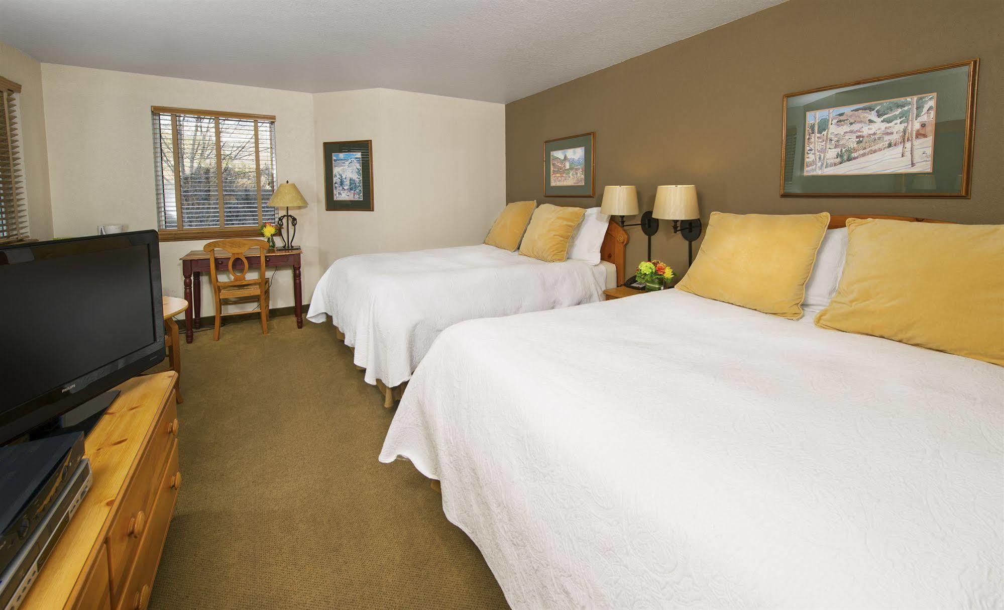 The Inn At Riverwalk Edwards Exteriér fotografie